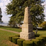 Cornstalk monument at Tu-Endie-Wei