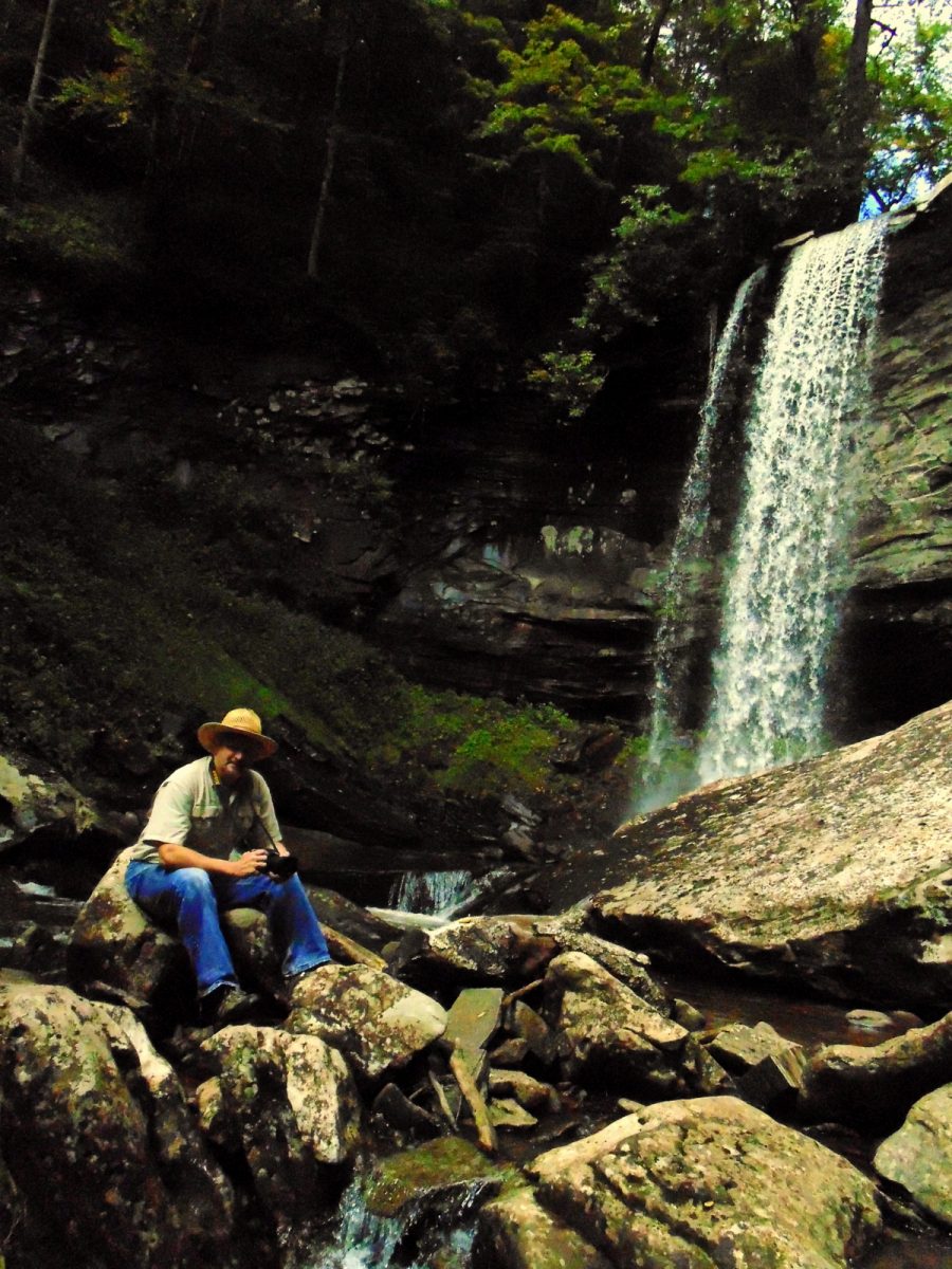 Lower falls on Hills Creek