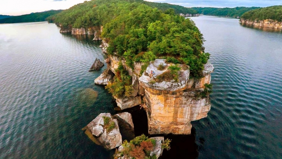 Long Point at Summersville Lake in West Virginia