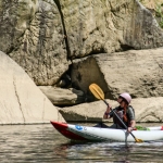 Boulders skirt Dries of New River