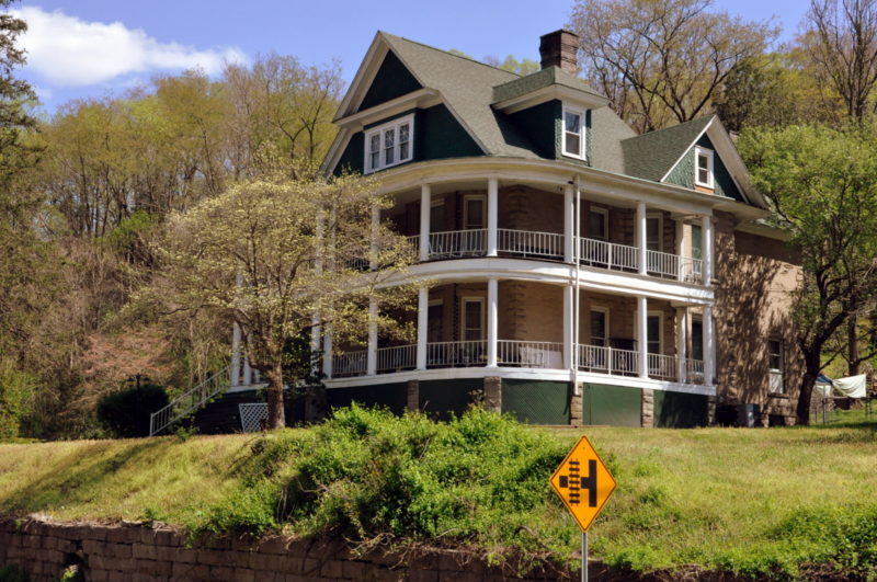 The Early House at Pratt, W.Va.