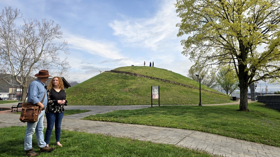 David Sibray and Amanda Hinchman visit the Criel Mound in South Charleston, West Virginia.