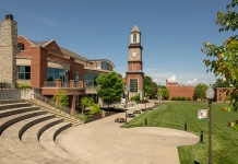 W.Va. medical school leads in training doctors who serve rural communities Medical School: The West Virginia School of Osteopathic Medicine, based in Lewisburg, a historic town near the Virginia border, ranks first among the state’s medical schools in producing doctors who remain in West Virginia after graduation, practice primary care, and serve rural communities.